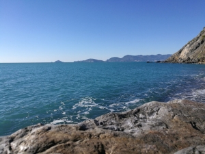 Punta Corvo. Sullo sfondo Portovenere